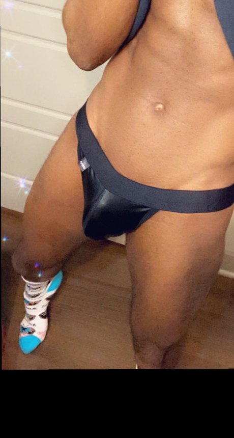 Riley Cash sexy nackte galerie