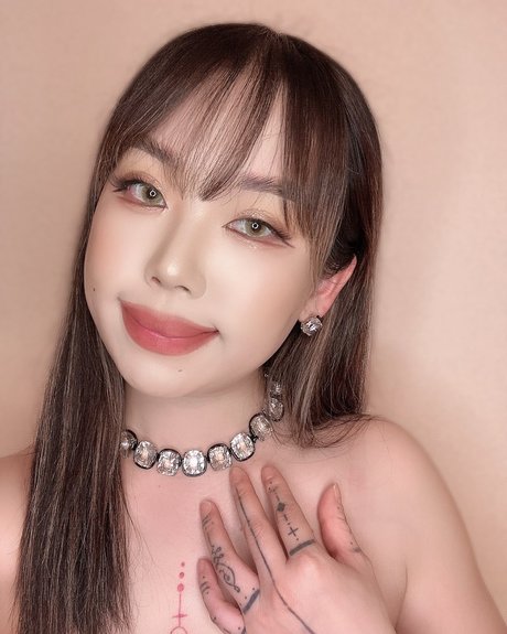 RIKO hd pornografische fotos