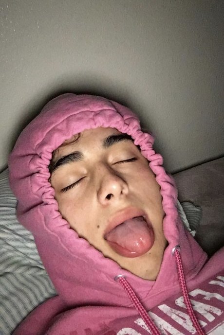 Richardbby model top fotos