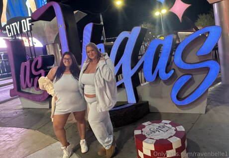 Raven Belle beste exklusive fotos