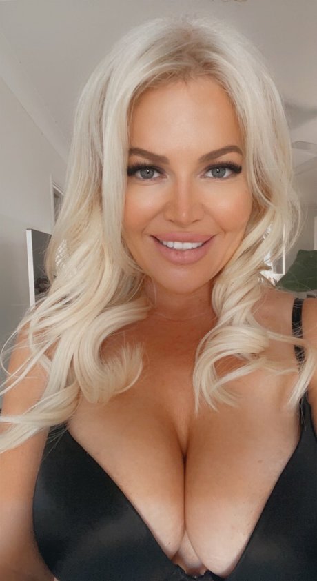 kurvige puma-onlyfans erotische pornographische bilder