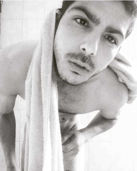 Man Xotic top sexy galerie