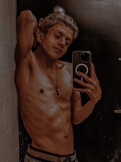 robesthetic_ model akt galerie