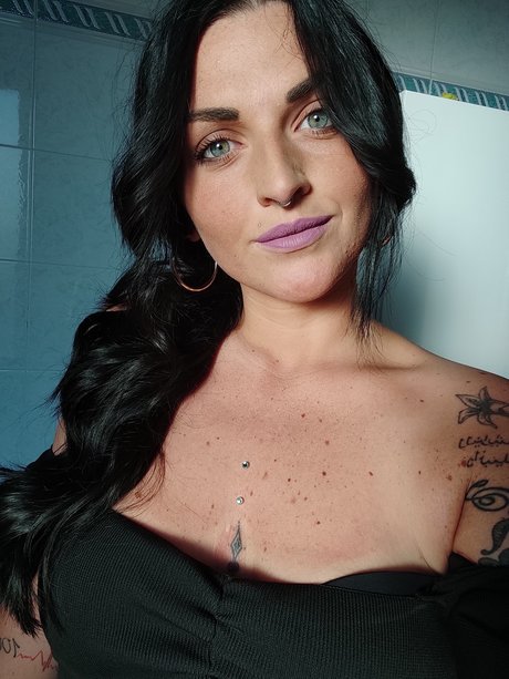 Marti Regina xxx kostenlose bild