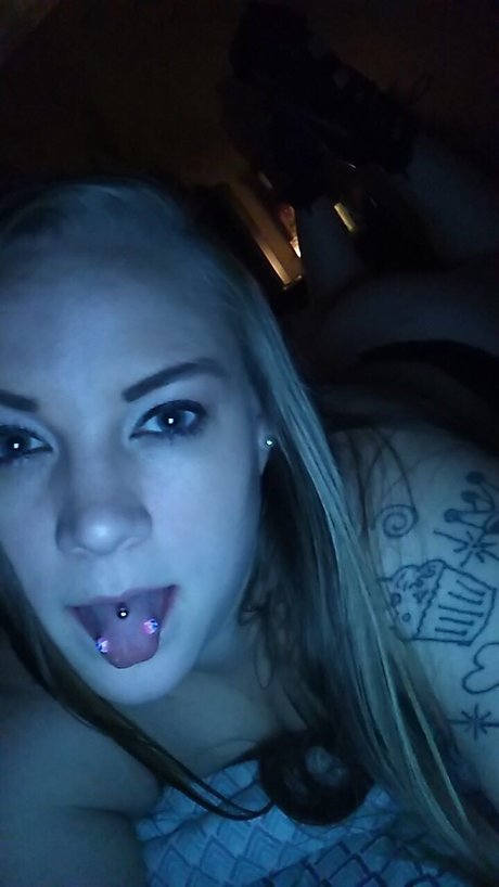 Marilyn Kash kostenlose akt archiv