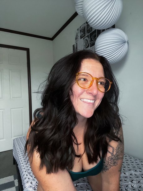 Ashlynn schöne pornostar galerien