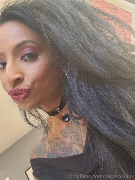 BabeXX69XX perfekte nackt foto