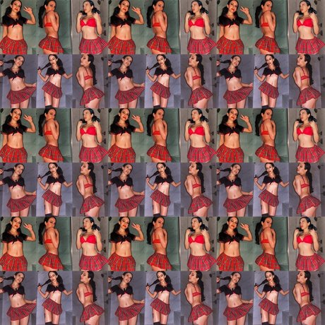 AB tiny w a b00ty porno nackten foto