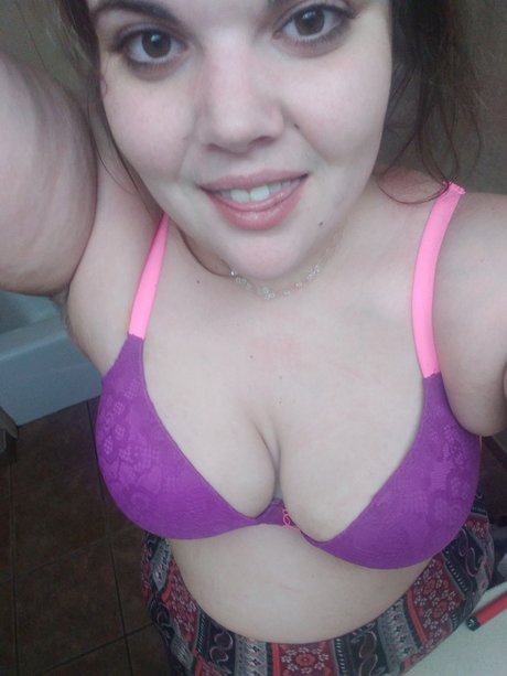 Shania Bell hd akt fotos