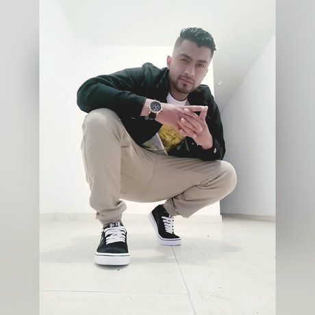 jhonnytan nackt hd bild