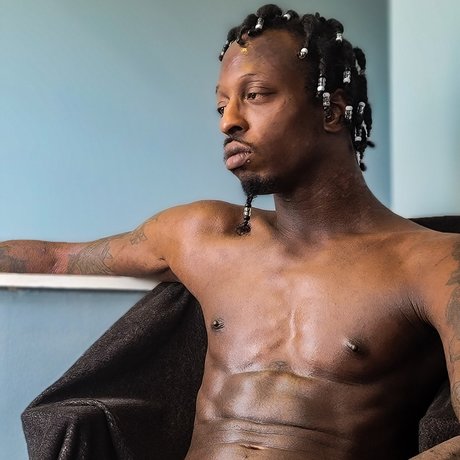 Blaqq Jaguar erwachsene exklusive foto