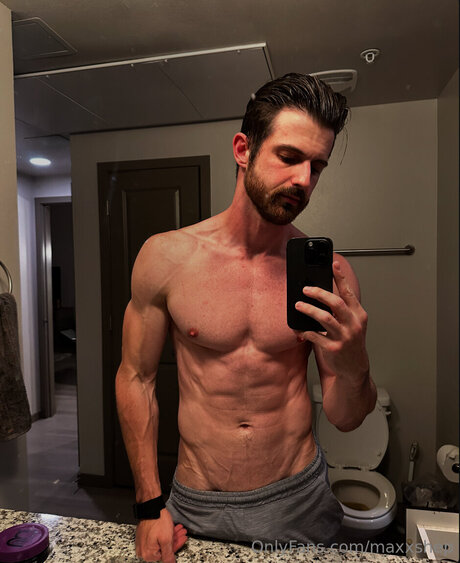 Max Shepard heiße nackte archiv