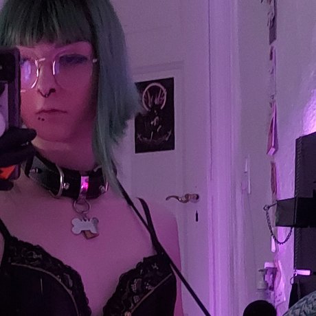 MAXXIE DAMAGE sexy perfekte bild