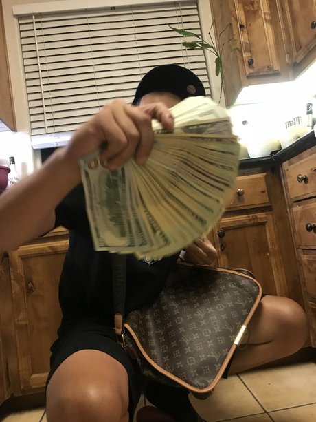 Malakias Mendoza nacktheit pornostar bild