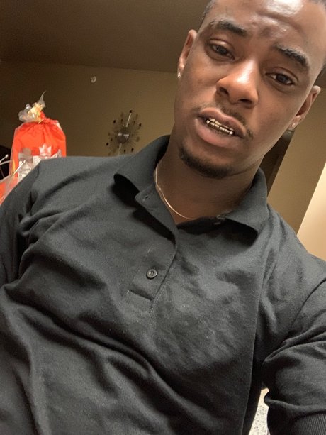 Almighty Rambo porno fotos