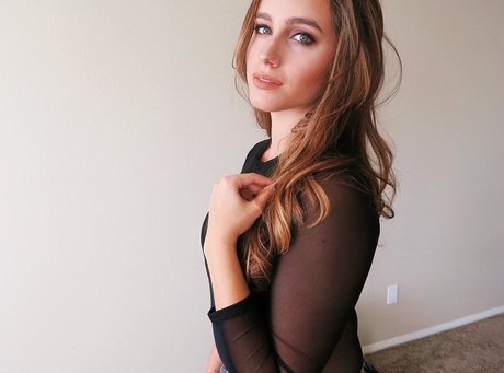 HayliNic beste akt bild