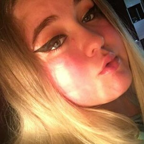 karmatheslut777 pornostar heiße galerien