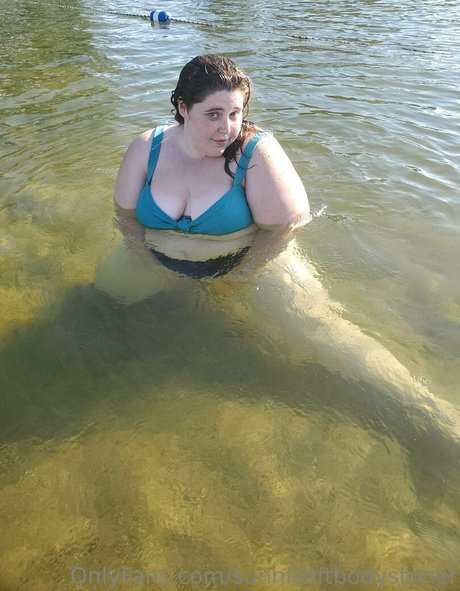 sunnisoftbodystoner schöne pornostar foto