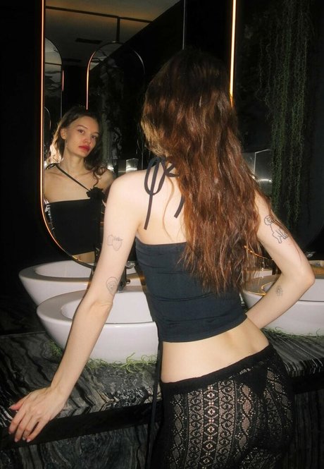 litlonn freie akt archiv