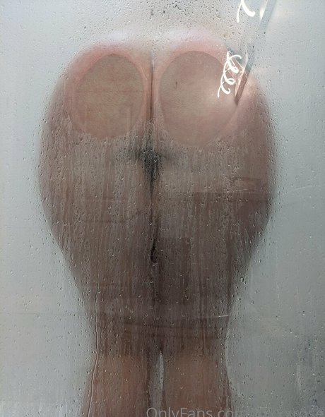 luxxxrose exklusive nackt foto