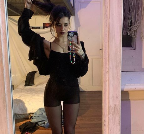 meli777 nacktheit pornografische fotos