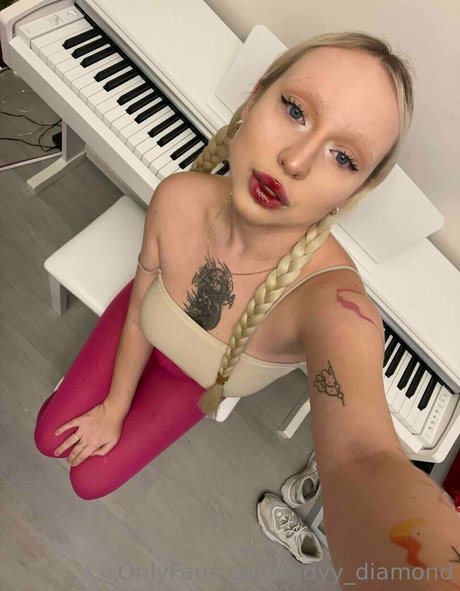 ladyy diamond erwachsene galerien