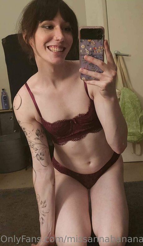 missannabanana24 pornostar nackt bilder