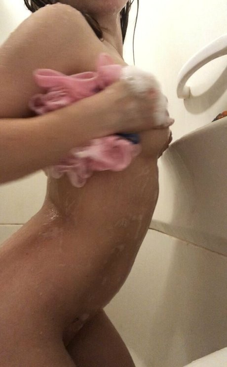 Mistywaterz exklusive nacktheit galerie