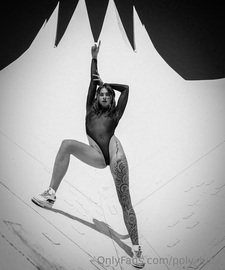 poly luna nackt top archiv