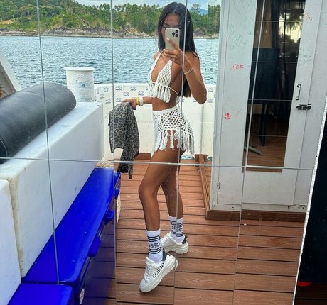 yoke onipa18 pornostar schöne galerien