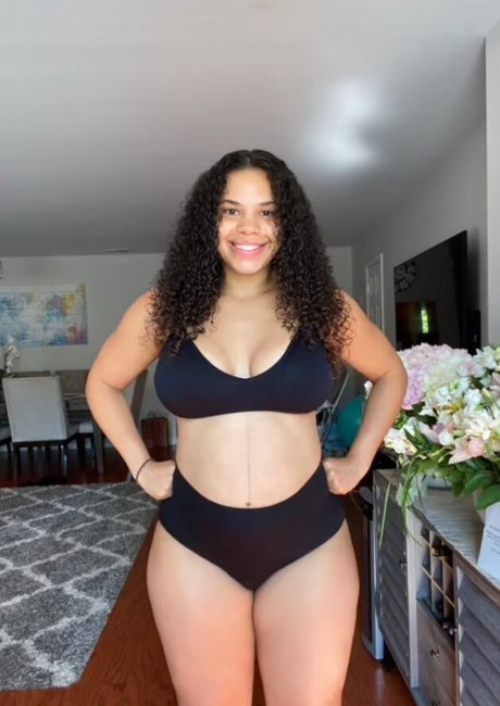 Walessa Munoz nacktheit heiße foto