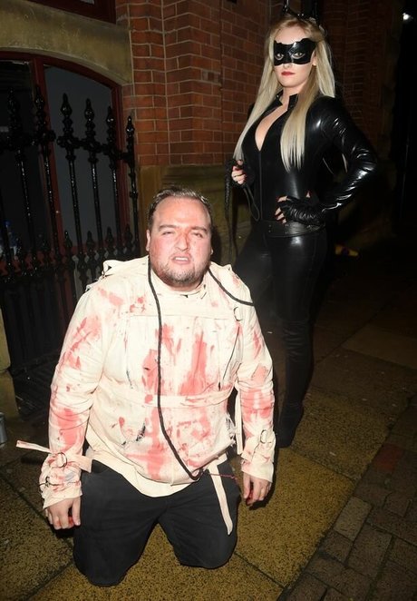 Katie McGlynn hd sex bilder