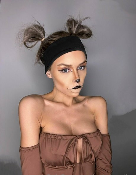 onlyannalise nackt kunst fotos