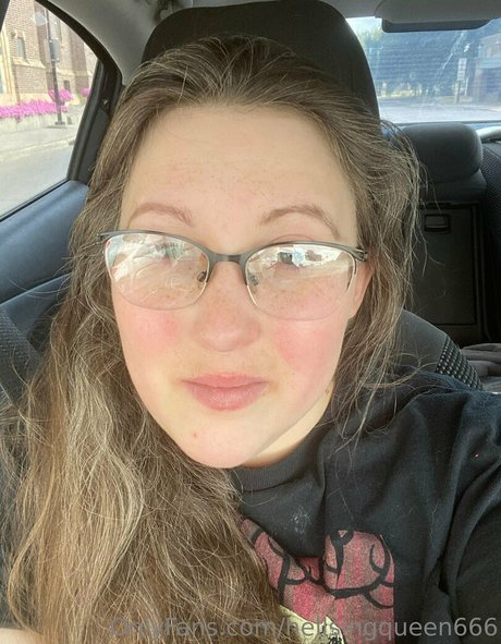 hellsingqueen666 freie nackten fotos