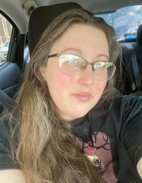 hellsingqueen666 model pornographische galerie