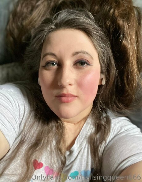 hellsingqueen666 nacktheit pornografische foto