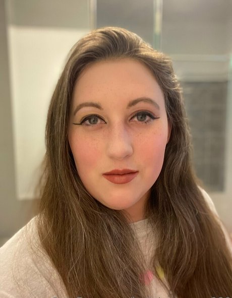 hellsingqueen666 erotische schöne galerie