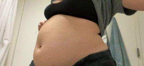 poptartbelly xxx porno bilder