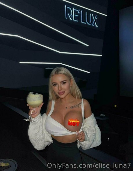 elise luna7 pornostar nackt bilder