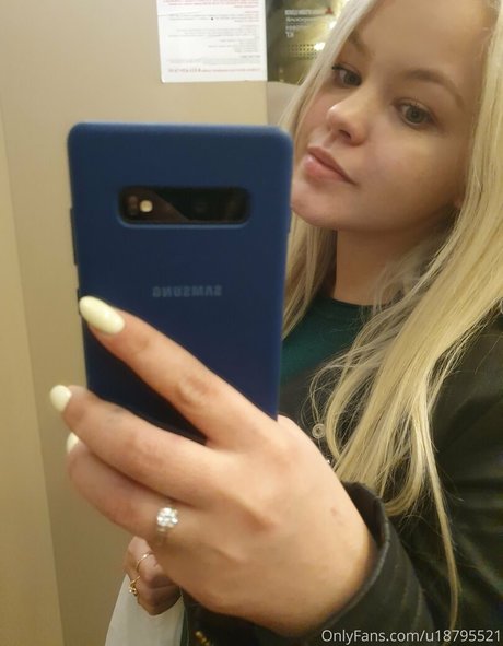 Dianaholiday porno hd archiv