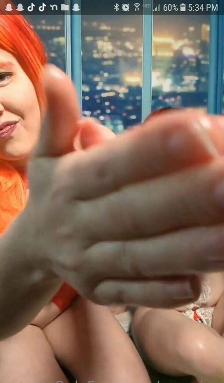 sqregina nackt hübsche galerie