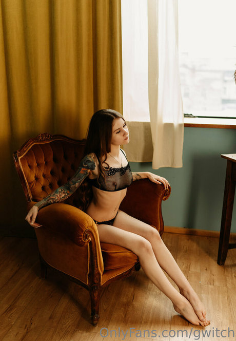 gwitch pornostar perfekte bild
