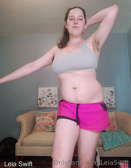 leiaswift nackte pornostar fotos