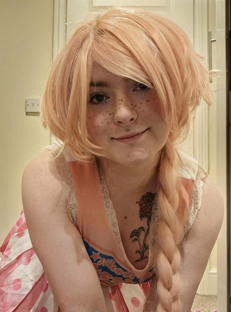 transgirlakira schauspielerin kostenlose bild