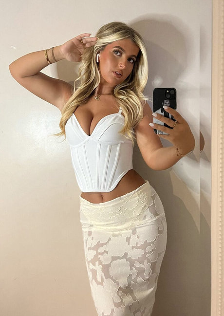 Izzy Taffs kunst pornografische galerie