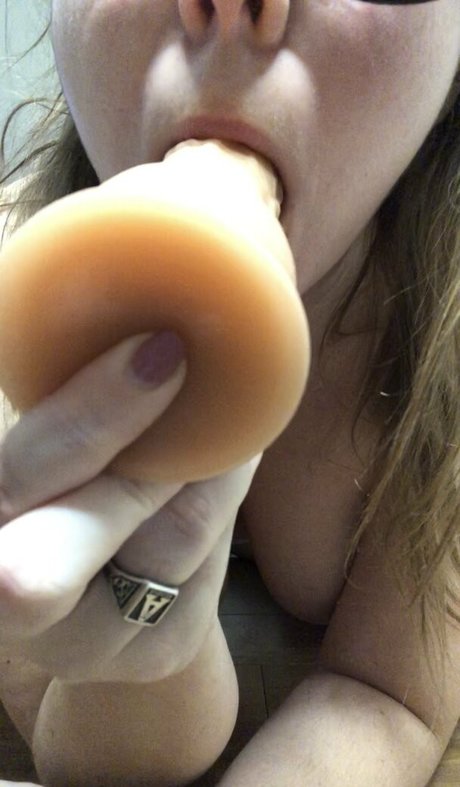 cheekychar96 model erwachsene bild