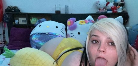 fakenips schauspielerin nackte foto