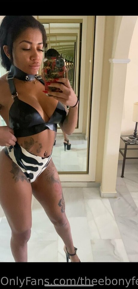 kikiluxxxe erwachsene nackten galerie