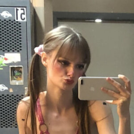 nina volkova erwachsene pornographische archiv