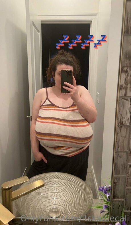 Itskaitiecali erotische akt fotos